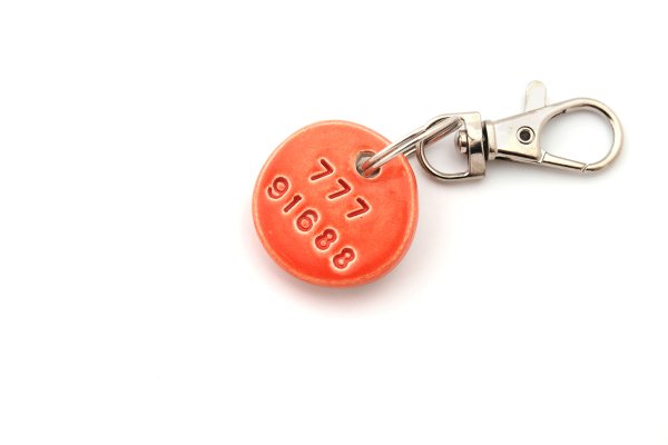 777 91688 Sayılı Yuvarlak Anahtarlık