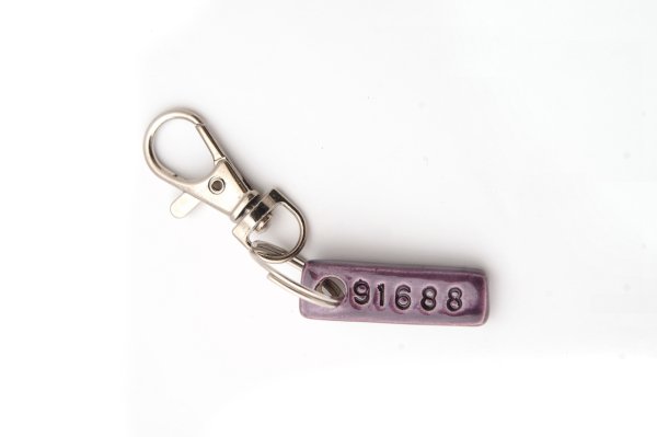 91688 Sayılı Anahtarlık Mor