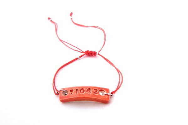 71042 Sayılı Bileklik